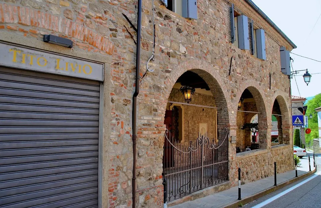 Villa De' Giacomi-1